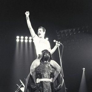 Meet your Posher, Elle